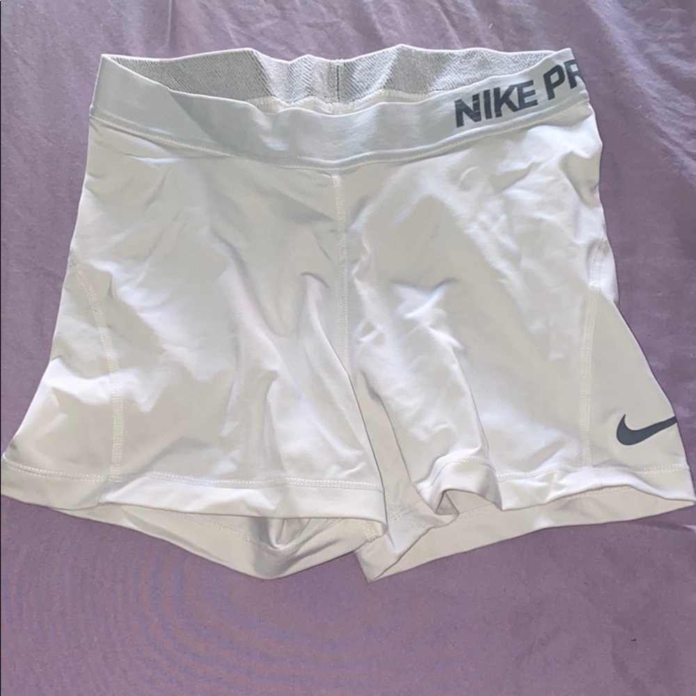 White nike compression shorts
